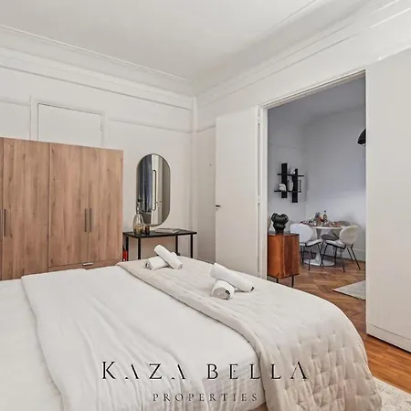 Appartement Flat In Sur Seine
